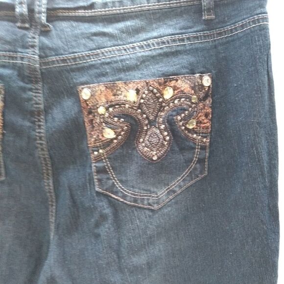 Roz & Ali jeans  - Picture 4 of 6